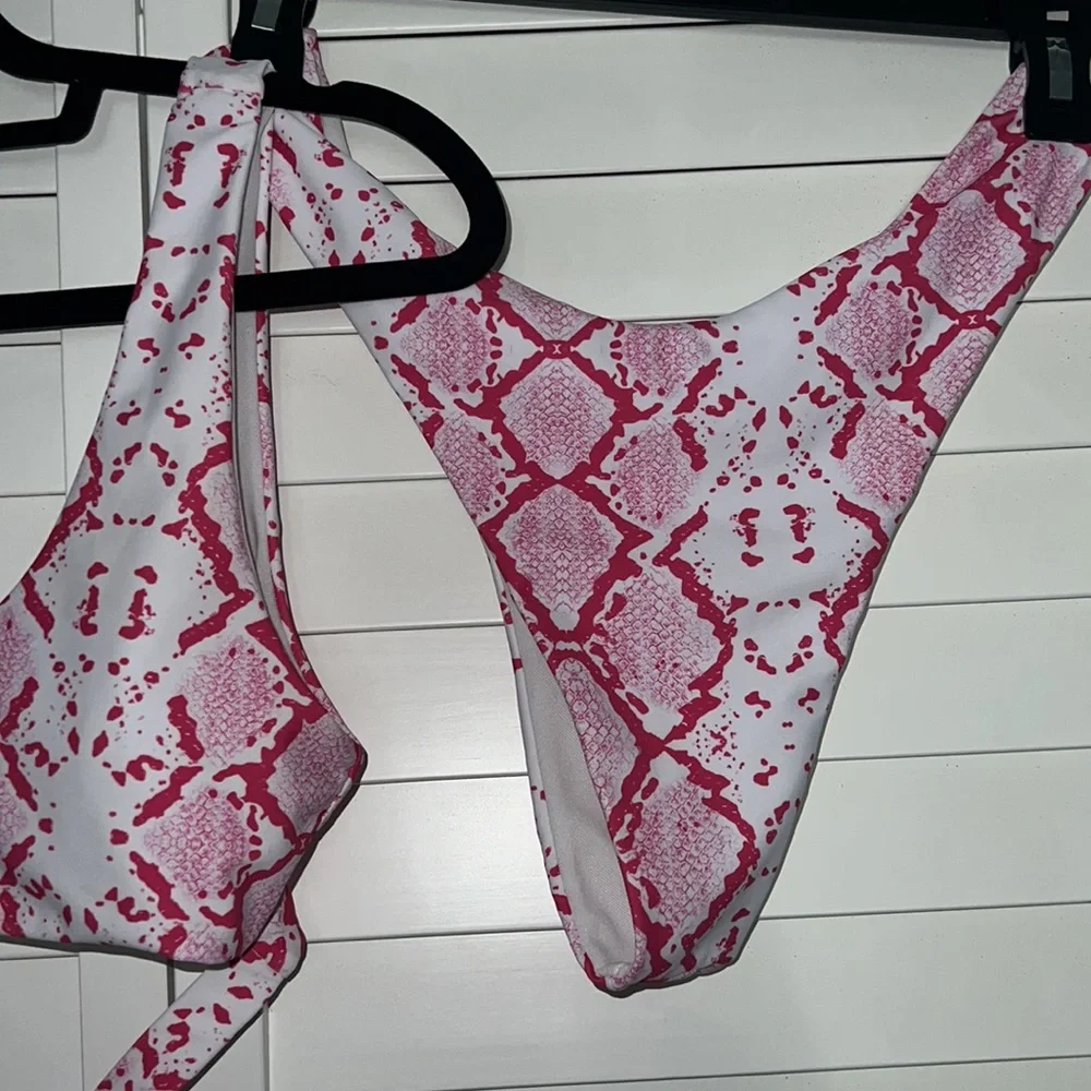 Shein - Picture 4 of 4